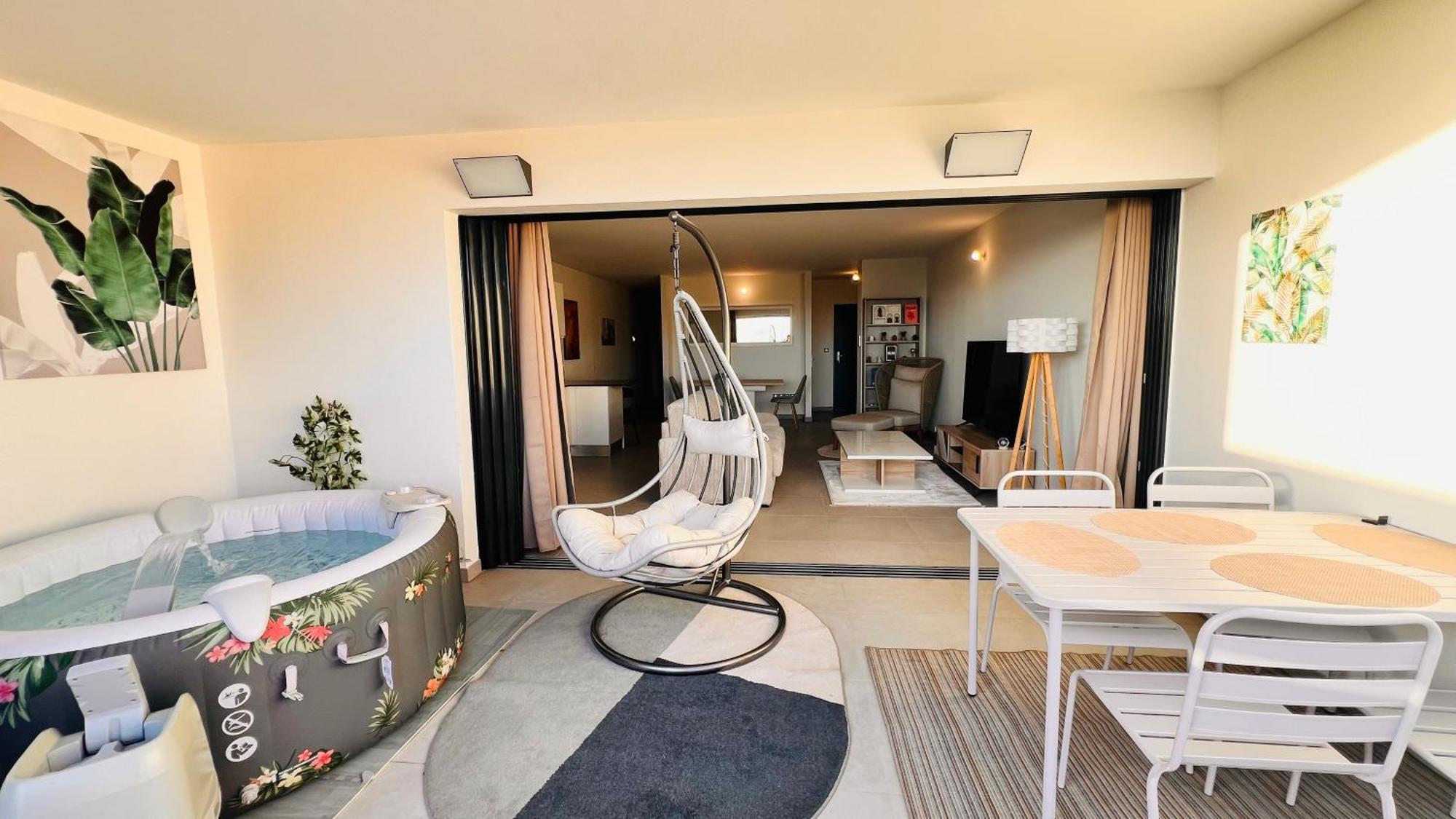 Petite ÎleLe Reve Bleu Grand Anse公寓 外观 照片