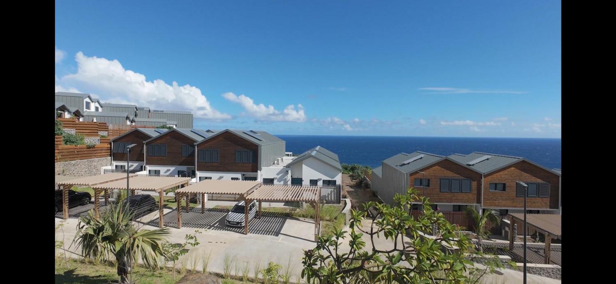 Petite ÎleLe Reve Bleu Grand Anse公寓 外观 照片